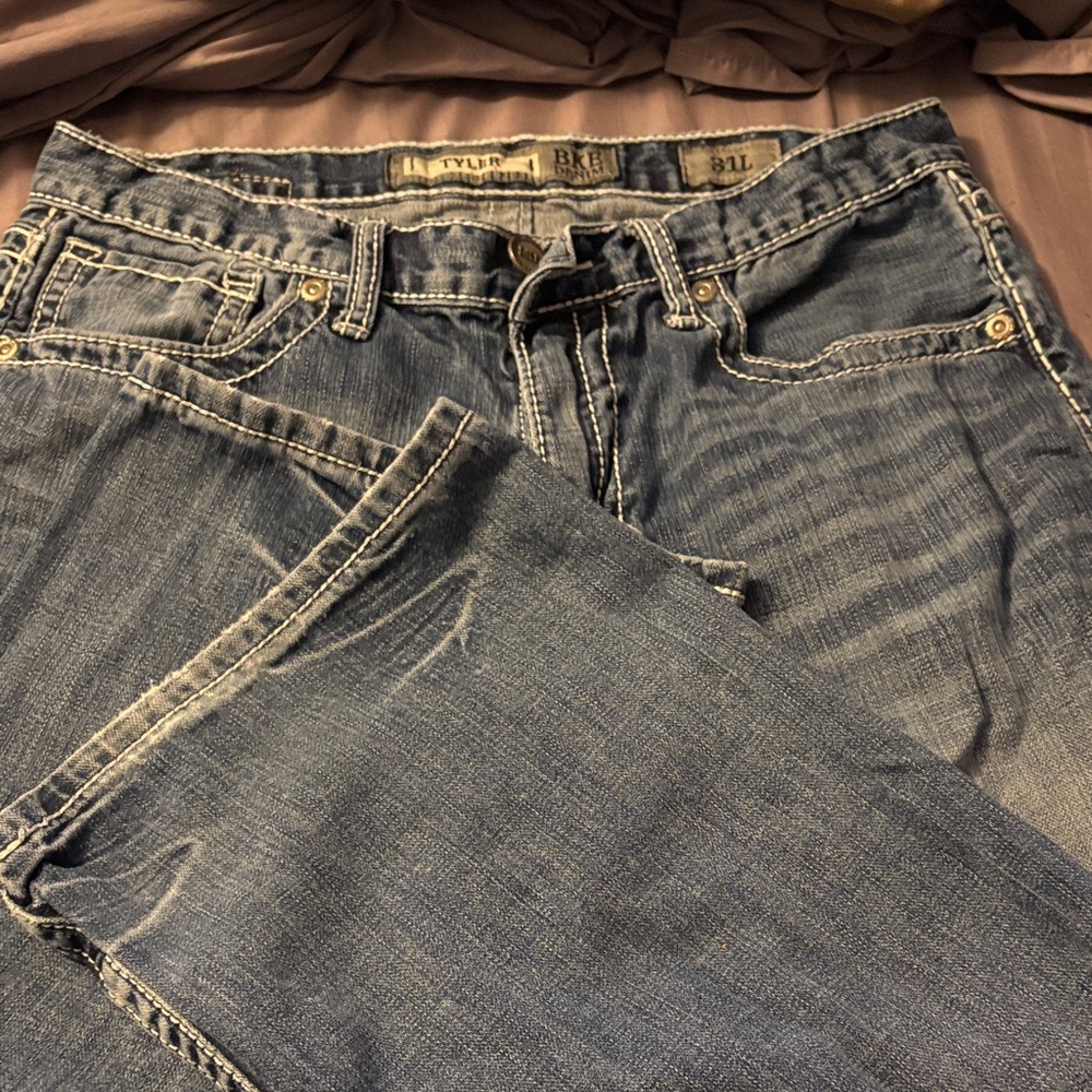BKE Classic Blue Jeans with Contrast Stitching
